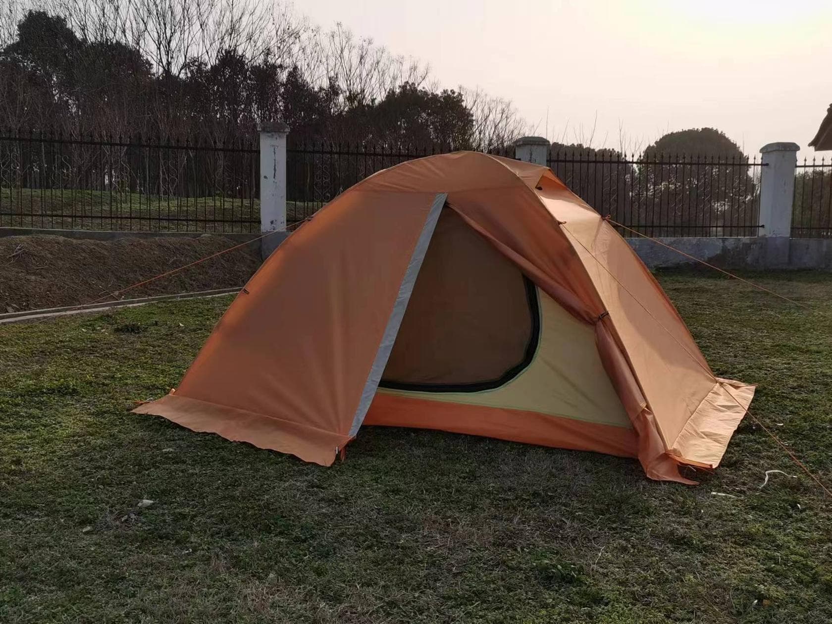 Двухместная палатка с тамбуром с алюминиевым каркасом Mimir ART6102
